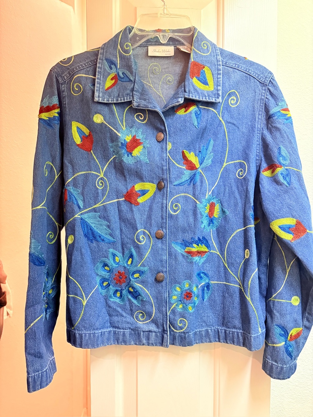 Studio Works, petite medium, lightweight denim button up jacket/blouse